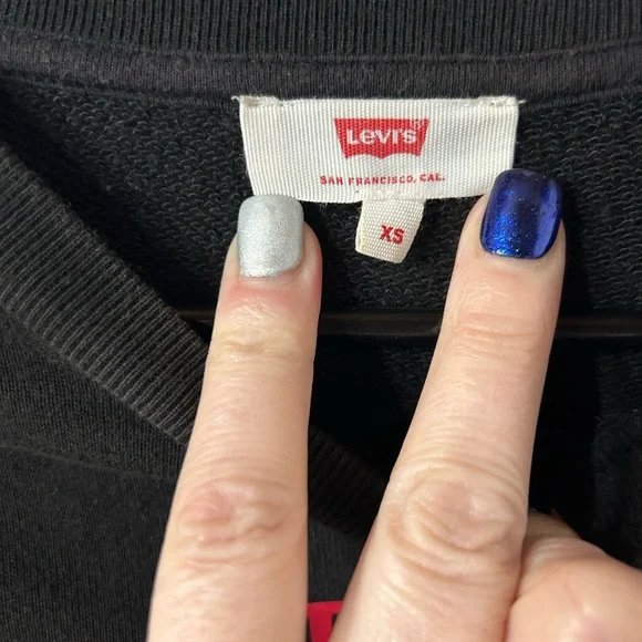 Levi’s XS pull on crew neck crop sweatshirt - Picture 4 of 6